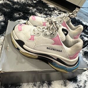 Women’s Balenciaga Sneakers